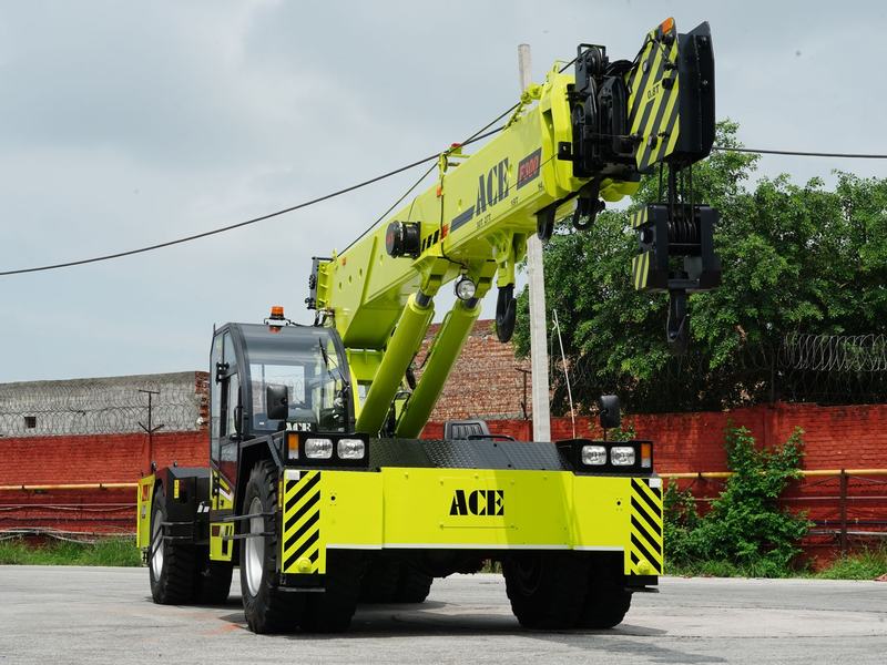 Tree removal in Waterloo area, IA
